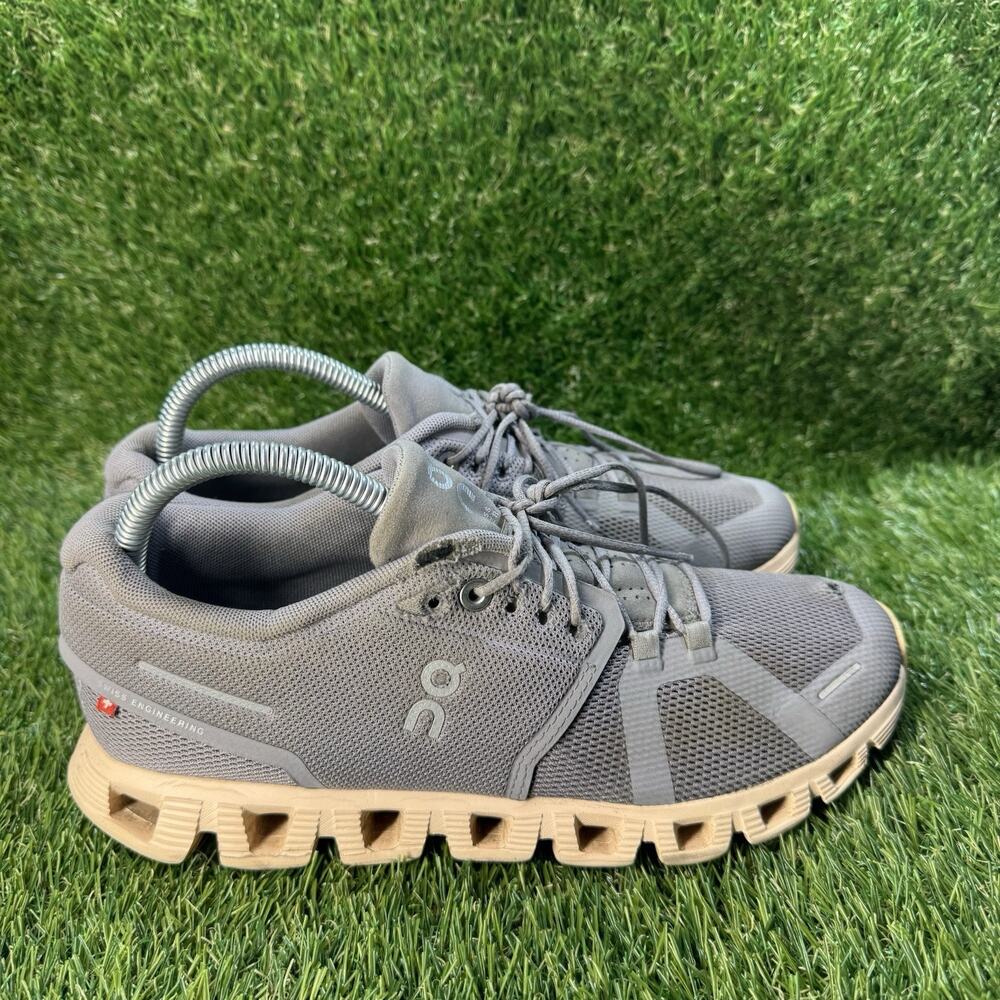 On Cloud 5 Womens Size 8.5 Gray Pink Athletic Trail Running Shoes Sneakers